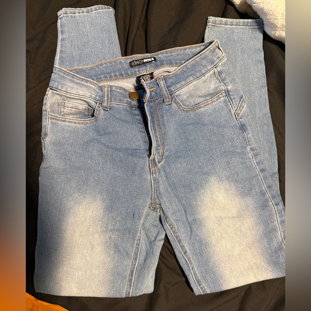 Women's Light Blue skinny Jeans